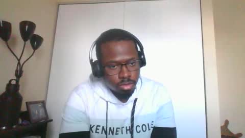 Mark online show from January 9, 6:42 pm