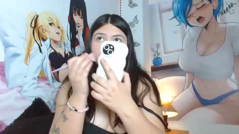 mackenna av online show from December 3, 12:25 pm