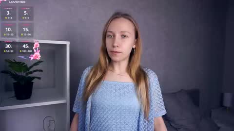 Snapshot of mckenziedyen chatting on November 12, 6:58 am Mary online show from November 12, 6:58 am