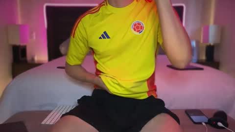 mcklister online show from March 29, 4:18 pm