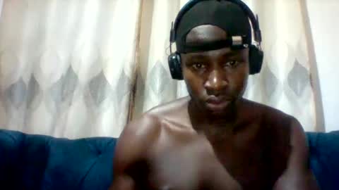 Snapshot of mclntz_bbc chatting on April 21, 2:51 am mclntz_bbc online show from April 21, 2:51 am