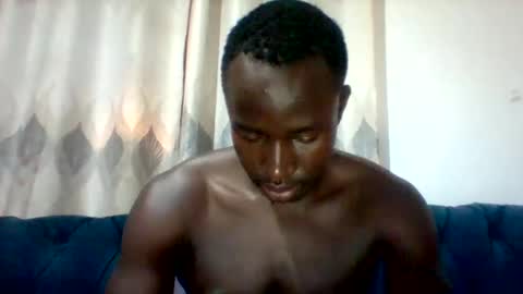 Snapshot of mclntz_bbc chatting on May 30, 1:19 pm mclntz_bbc online show from May 30, 1:19 pm