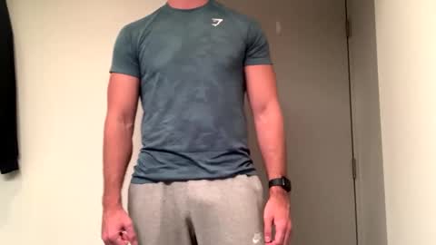 Snapshot of mcr8080 chatting on January 10, 5:24 pm mcr8080 online show from January 10, 5:24 pm