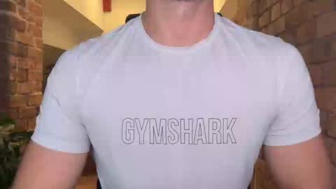 Snapshot of mcr8080 chatting on September 15, 4:18 pm mcr8080 online show from September 15, 4:18 pm