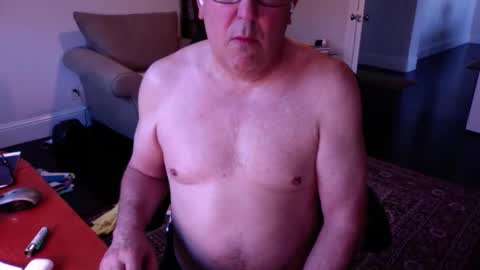 mdog9669 online show from May 31, 12:12 pm