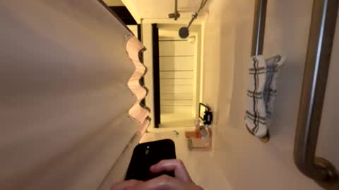 Snapshot of mdurand1137 chatting on October 20, 8:20 pm Dens cam online show from October 20, 8:20 pm