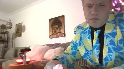 me2283 online show from December 23, 1:08 am