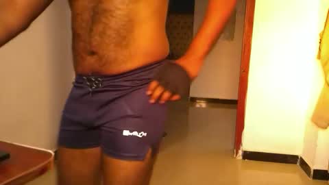 me_hai12 online show from April 8, 12:27 pm