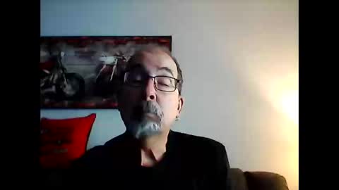 me at home online show from February 1, 5:22 pm