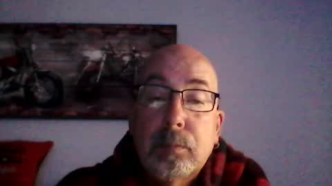 Snapshot of meathome3 chatting on July 26, 10:44 am me at home online show from July 26, 10:44 am