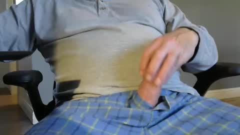 Snapshot of meatplow4her chatting on December 1, 11:14 pm meatplow online show from December 1, 11:14 pm