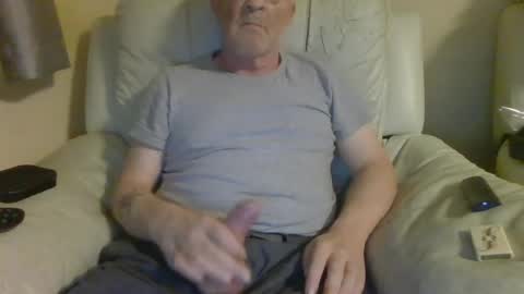 Snapshot of mecos539 chatting on July 5, 9:55 pm mecos539 online show from July 5, 9:55 pm
