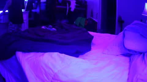 mecrago online show from December 4, 9:18 am