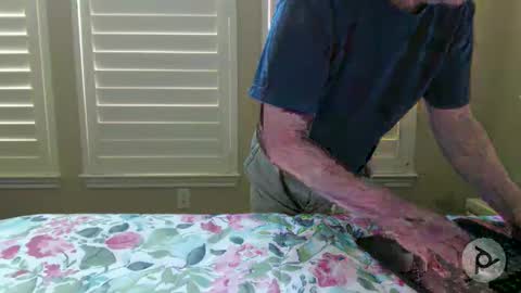 Snapshot of meddib1 chatting on April 2, 9:56 pm Dave 63 online show from April 2, 9:56 pm