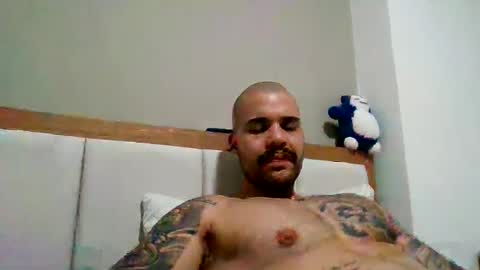 filippoae online show from June 8, 1:39 am