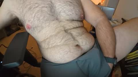 Snapshot of medic5512x chatting on December 20, 2:07 am medic5512x online show from December 20, 2:07 am