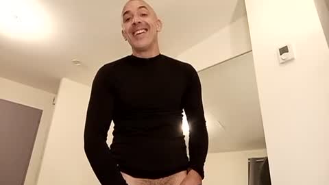 Snapshot of meditmtc chatting on December 2, 5:59 pm Meditmtc online show from December 2, 5:59 pm