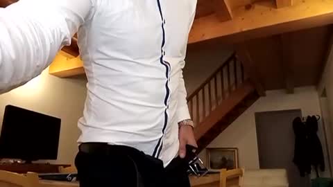 Snapshot of meditmtc chatting on December 4, 8:51 pm Meditmtc online show from December 4, 8:51 pm