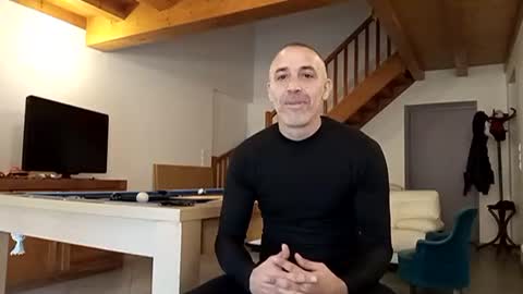 Snapshot of meditmtc chatting on December 6, 1:33 pm Meditmtc online show from December 6, 1:33 pm