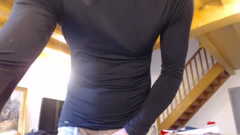 Snapshot of meditmtc chatting on December 16, 2:49 pm Meditmtc online show from December 16, 2:49 pm