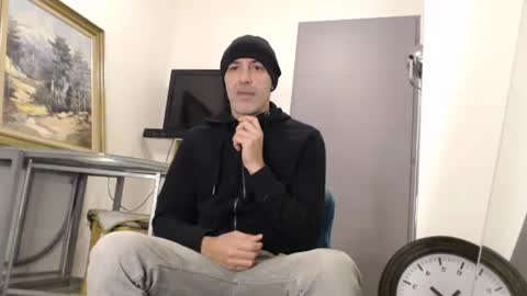 Snapshot of meditmtc chatting on December 24, 3:58 pm Meditmtc online show from December 24, 3:58 pm