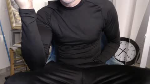 Snapshot of meditmtc chatting on December 30, 11:17 pm Meditmtc online show from December 30, 11:17 pm