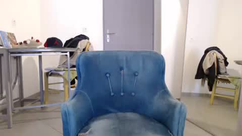 Snapshot of meditmtc chatting on January 4, 1:10 pm Meditmtc online show from January 4, 1:10 pm