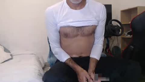 Snapshot of meditmtc chatting on October 2, 7:43 pm Meditmtc online show from October 2, 7:43 pm