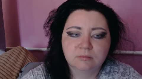 Snapshot of medjik_lool chatting on June 29, 4:41 am Oltereodora-lima online show from June 29, 4:41 am
