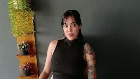 eva online show from April 3, 4:16 pm