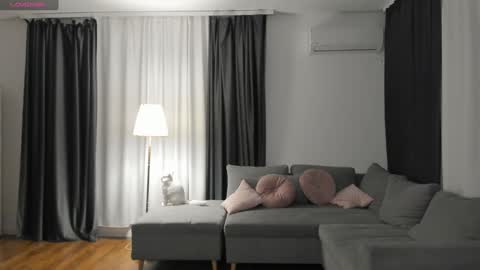 Snapshot of medussaeyes chatting on January 24, 11:23 pm MedussaEyes online show from January 24, 11:23 pm