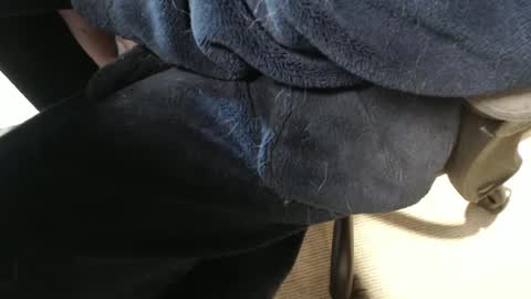 Snapshot of mee9090e900 chatting on October 10, 10:25 am mee9090e900 online show from October 10, 10:25 am