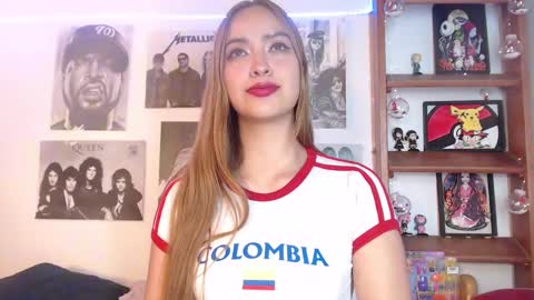 Snapshot of meeowlody chatting on January 23, 3:05 am Emily online show from January 23, 3:05 am