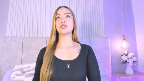 Emily online show from February 24, 6:06 pm