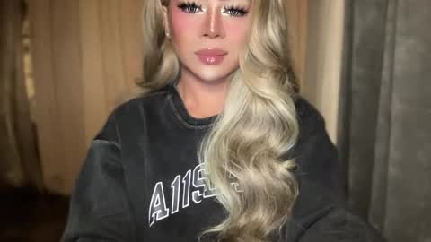 GODDESS OF ALL GODDESSES online show from January 13, 5:40 pm