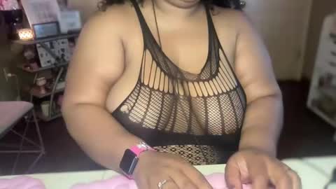 Southern Peach online show from December 3, 2:27 pm