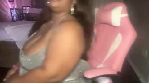 Southern Peach online show from December 22, 7:31 pm