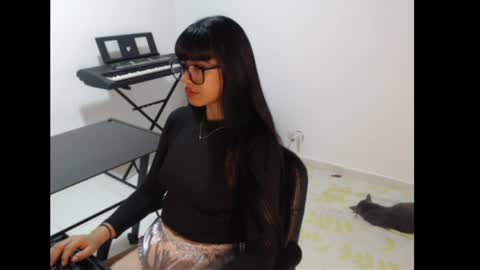 Meg4n Miauuuu online show from April 11, 7:24 am