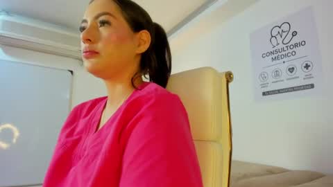 Snapshot of megaan_rouse chatting on August 7, 11:56 am megaan_rouse online show from August 7, 11:56 am
