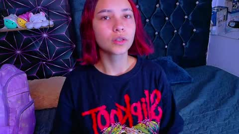 megam_white online show from April 14, 2:34 pm