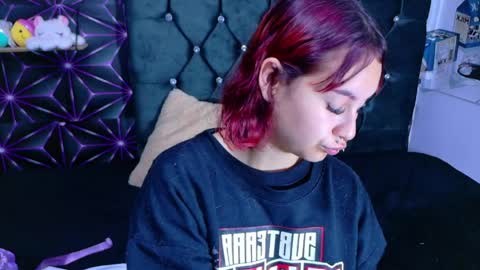 megam_white online show from April 16, 8:42 pm