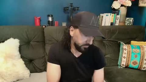 Snapshot of megan2525 chatting on May 10, 12:54 pm megan2525 online show from May 10, 12:54 pm