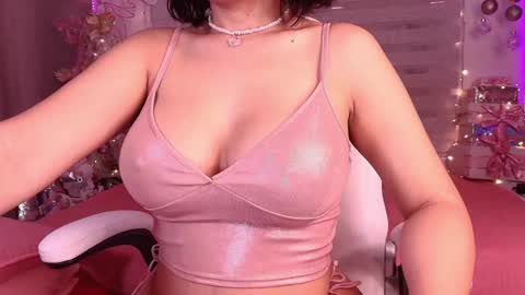 megan akbar online show from December 3, 12:06 pm