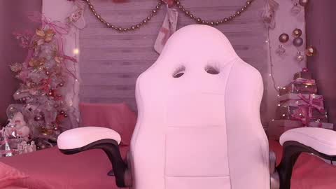 megan akbar online show from December 21, 12:16 pm