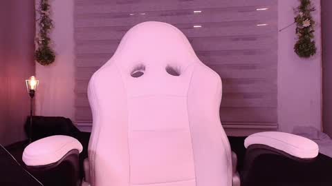 megan akbar online show from January 18, 2:55 pm