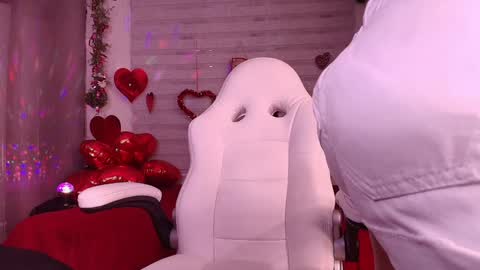 megan akbar online show from February 4, 11:49 am