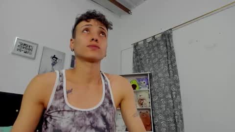 M E G A N online show from December 18, 6:47 pm