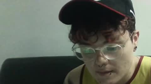 Megan and sophi online show from March 5, 2:14 am