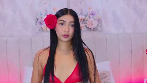 Carolina Paez online show from July 18, 12:31 pm