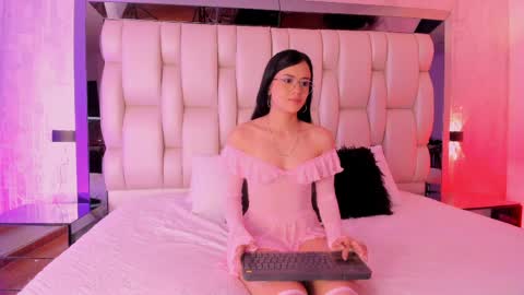 Megan  online show from April 8, 12:16 pm